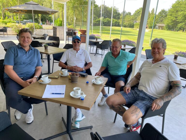 Nieuwe leden stellen zich&nbsp;voor